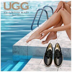 UGG Womens Black Leather Oxfords